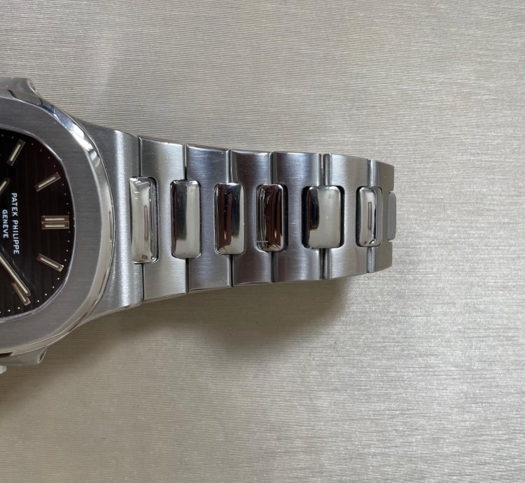 Patek Philippe Nautilus 3700 001