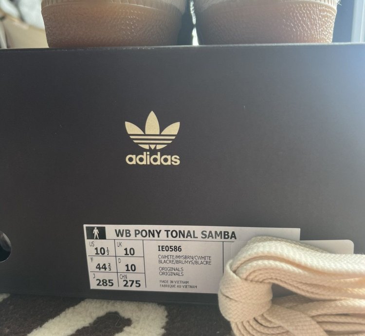 Wales Boner Adidas Sambas 10 5