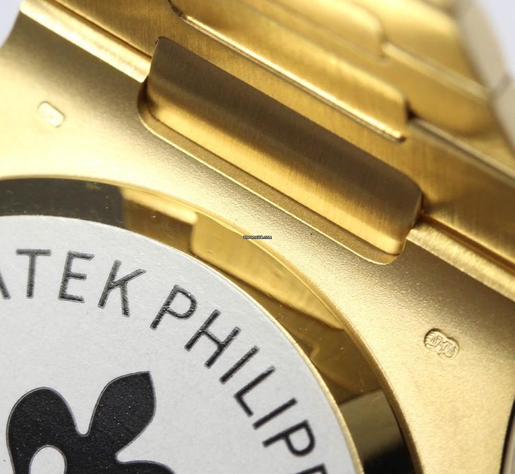 Patek Philippe Nautilus 3700 001 Automatic Good