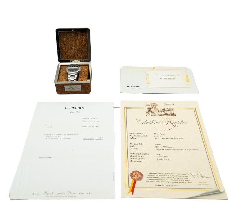 Patek Philippe Nautilus 3700 1 Extract Cork Box
