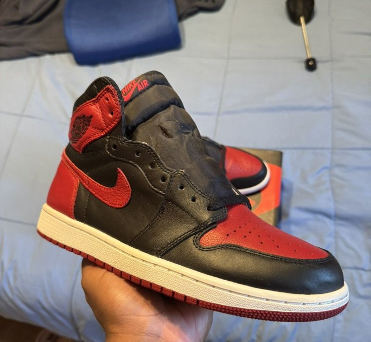 2016 Banned Bred Jordan 1