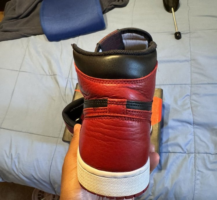 2016 Banned Bred Jordan 1
