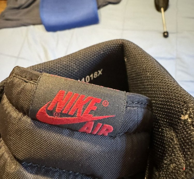 2016 Banned Bred Jordan 1