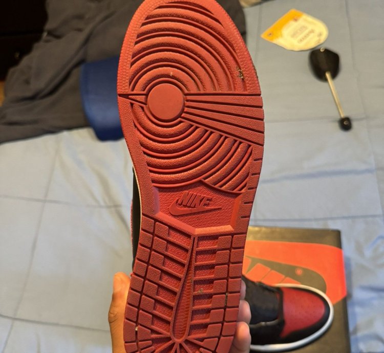 2016 Banned Bred Jordan 1
