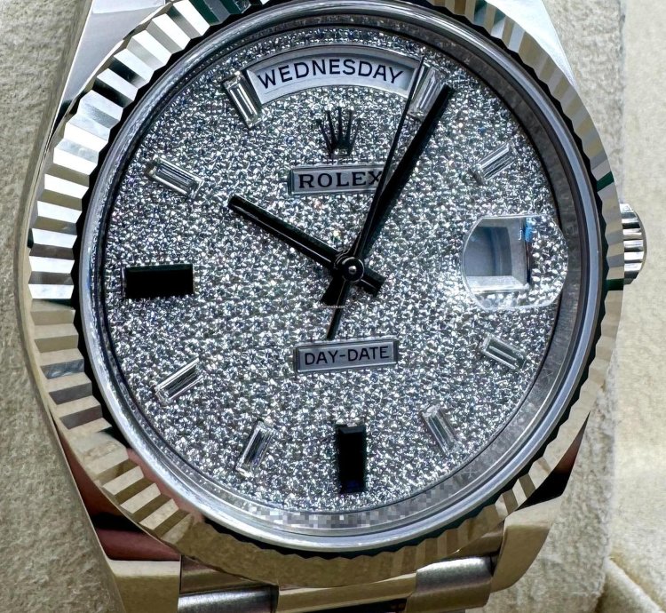 Rolex Day-date 40 228239 40mm White Gold Pave Dial Unworn 2023