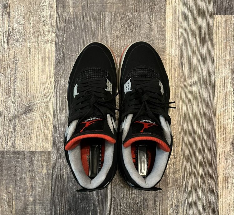 2019 Air Jordan 4 Retro Black Cement Red Sz 10 5