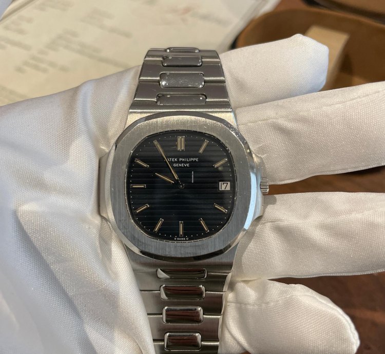 Patek Philippe Nautilus 3700 1 Unpolished Extract Archives