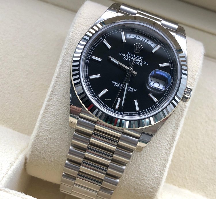 Rolex Day-date 40 228239 Black Index Dial