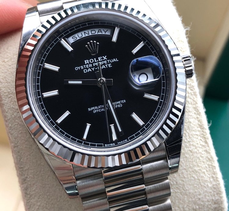 Rolex Day-date 40 228239 Black Index Dial