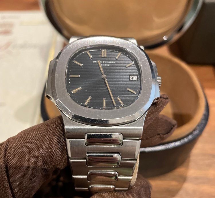 Patek Philippe Nautilus 3700 1 Unpolished Extract Archives