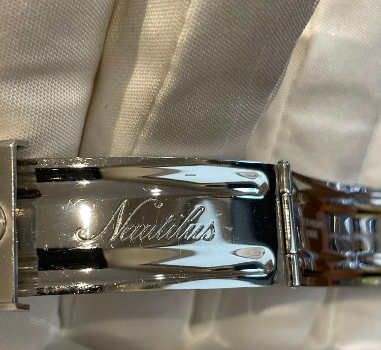 Patek Philippe Nautilus 3700 1 Unpolished Extract Archives
