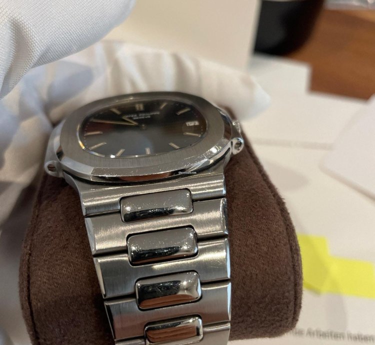 Patek Philippe Nautilus 3700 1 Unpolished Extract Archives