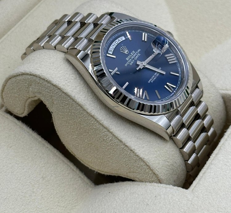 Rolex Day-date 40 228239 Blue Roman