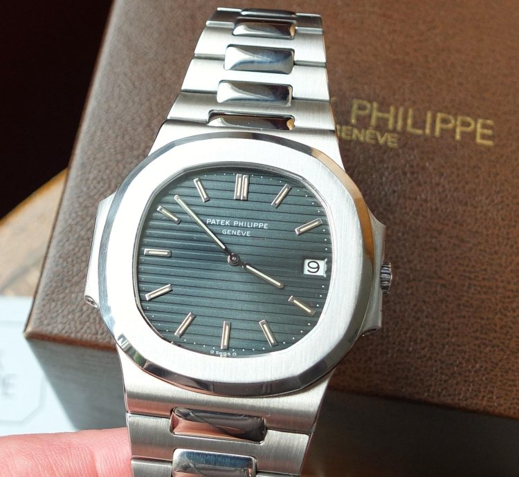 Patek Philippe Nautilus 3700 11 Nautilus Stahl Sigma Dial Blue-green Korkbox 1985 Service Pp Aus 09 2020