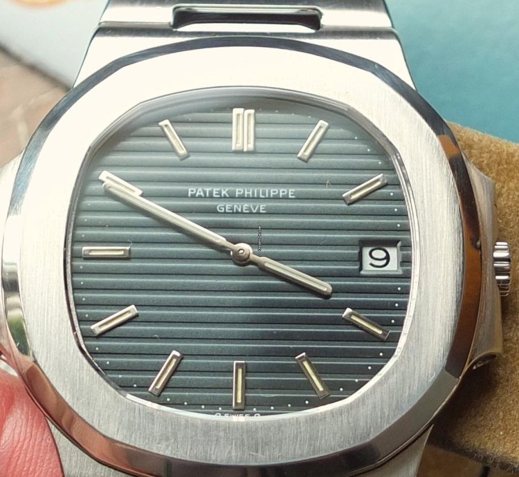 Patek Philippe Nautilus 3700 11 Nautilus Stahl Sigma Dial Blue-green Korkbox 1985 Service Pp Aus 09 2020