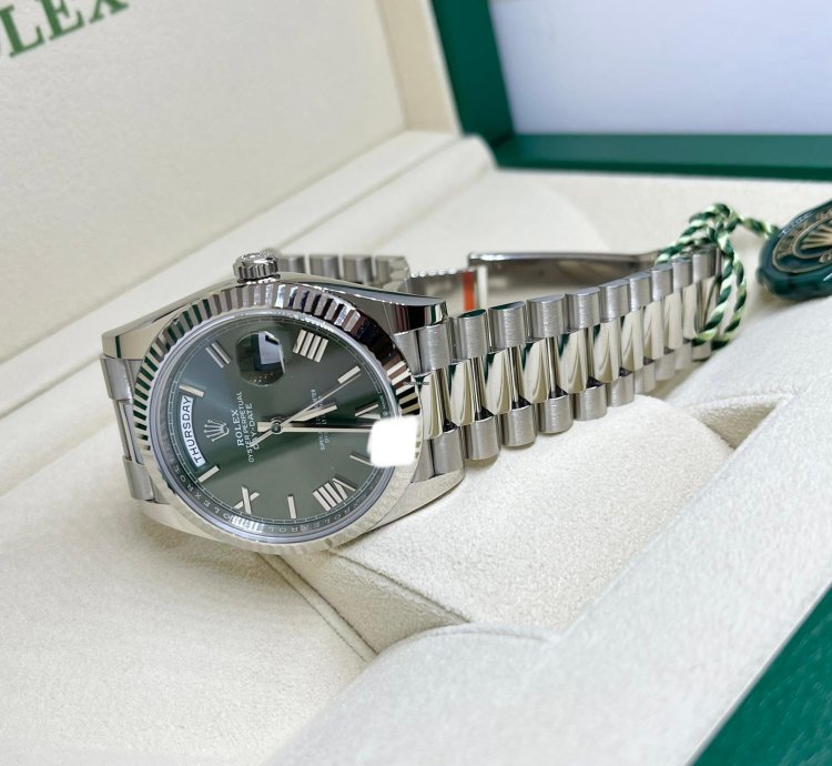Rolex Day-date 40 228239 Green Dial