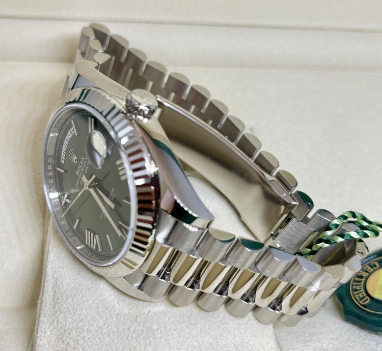 Rolex Day-date 40 228239 Green Dial