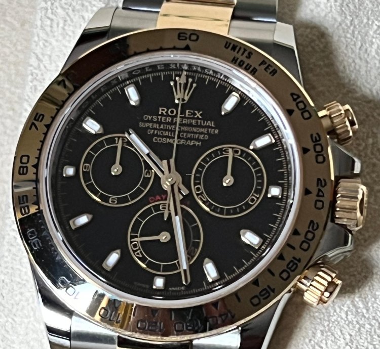 Rolex Daytona Cosmograph 116503 - Full Set - Ungetragen - 2023 - Neu Rolex Daytona - Neu - Full Set - 07 23 - Teilverklebt