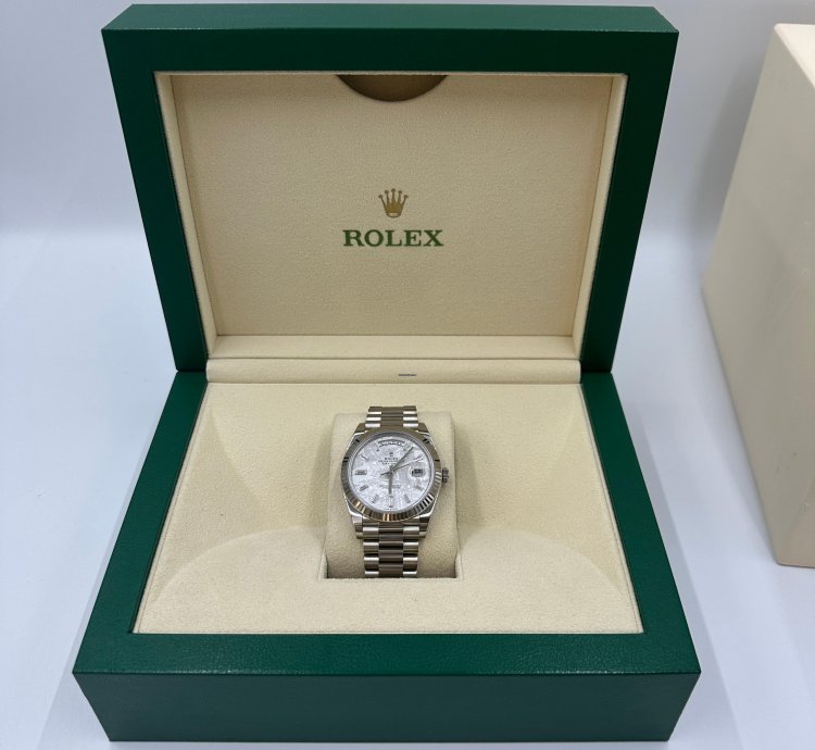 Rolex Day-date 40 228239 Mete