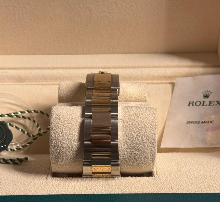 Rolex Daytona Cosmograph 126503 Full Set Tags 2023