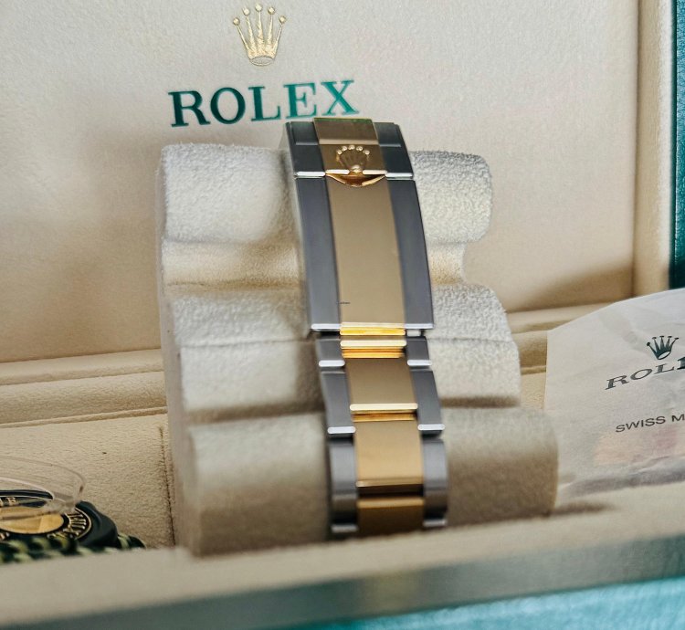 Rolex Daytona Cosmograph 126503 Full Set Tags 2023