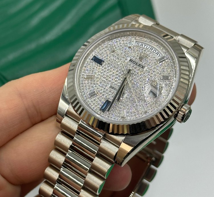 Rolex Day-date 40 228239 Pave
