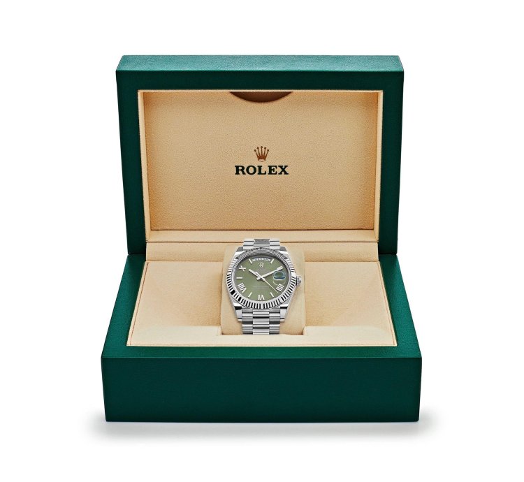 Rolex Day-date 40 228239 White Gold Olive Dial 2023