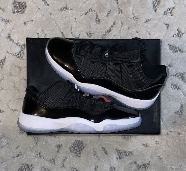 2024 Jordan 11 Retro Low Space Jam Size 10