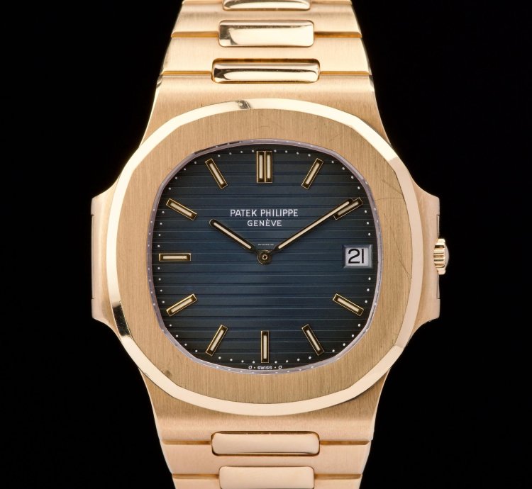 Patek Philippe Nautilus 3700 Yellow Gold With Extract From The Archives 1983