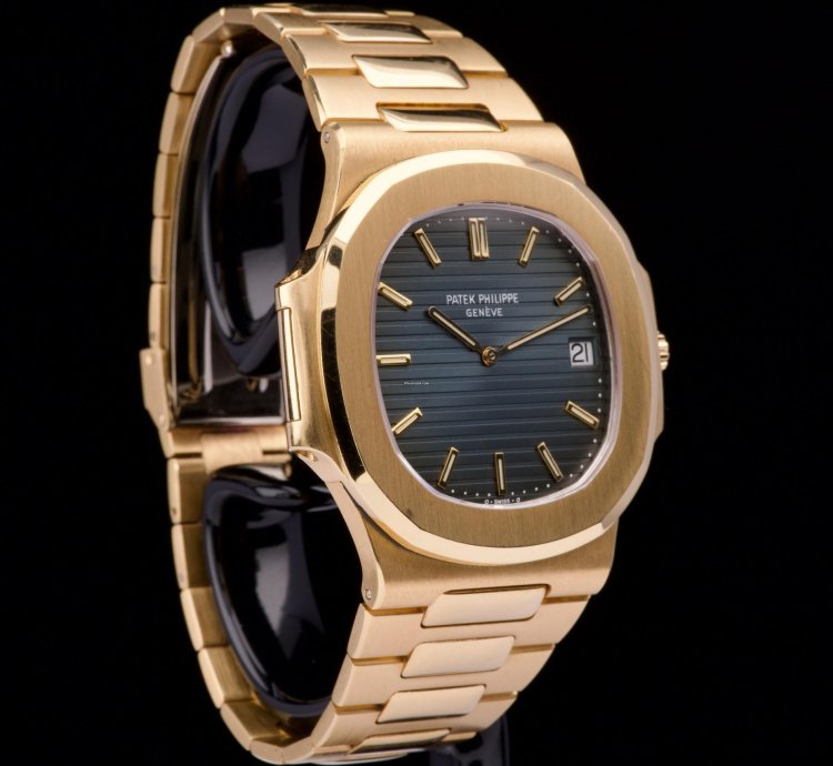 Patek Philippe Nautilus 3700 Yellow Gold With Extract From The Archives 1983