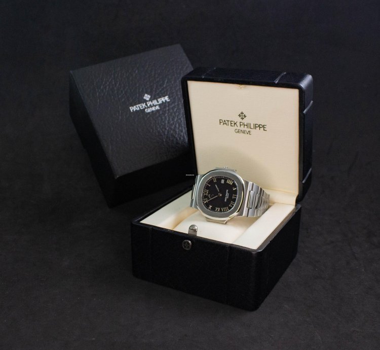 Patek Philippe Nautilus 3710 1a