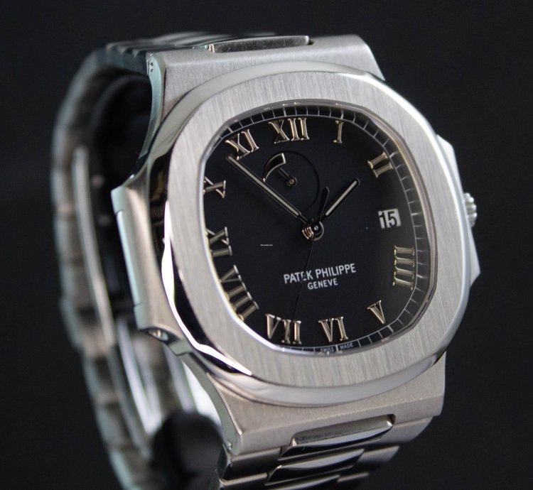 Patek Philippe Nautilus 3710 1a