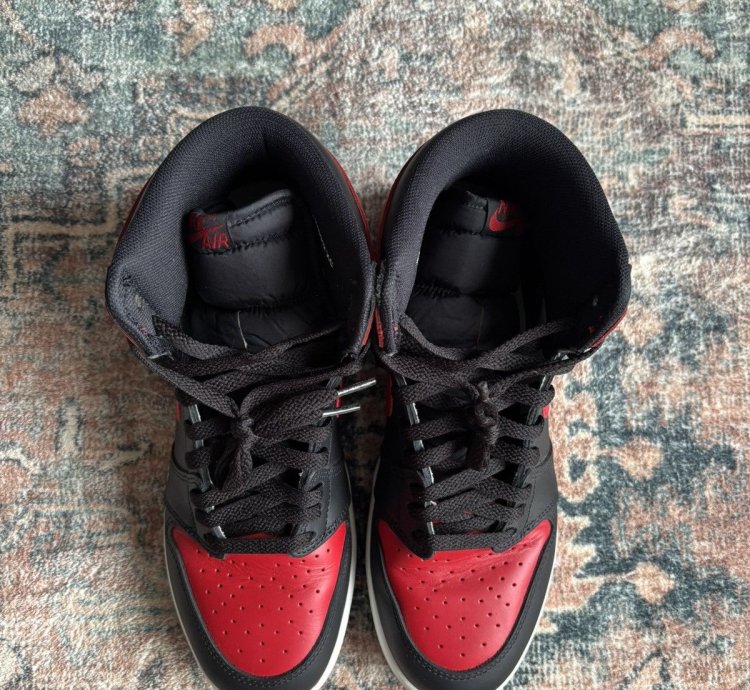 2025 Bred Jordan 1