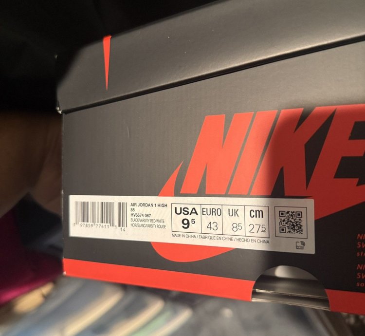 2025 Jordan Retro 1 85 Bred