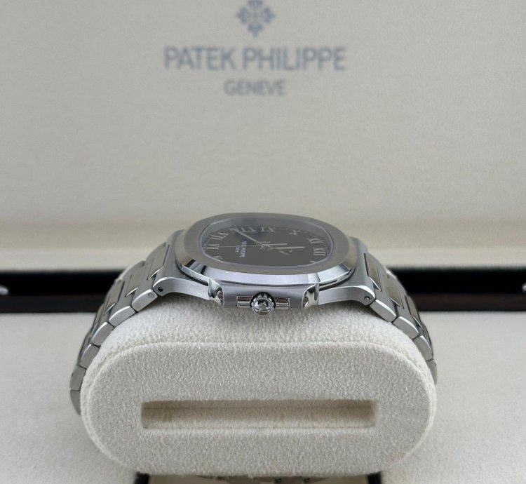 Patek Philippe Nautilus 3710 1a-001 Jumbo Power Reserve Indicator Stainless Steel