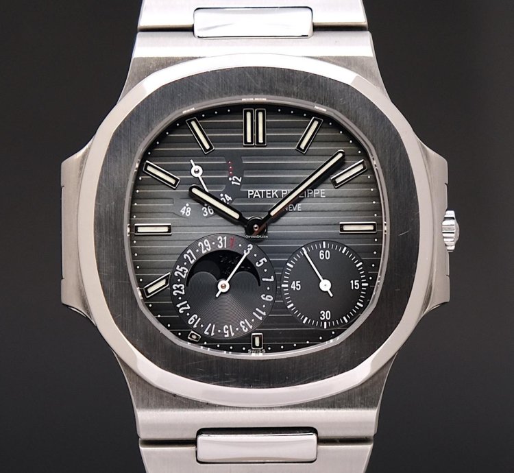 Patek Philippe Nautilus 3712 1a