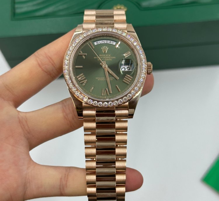 Rolex Day-date 40 228345rbr Olive Green Roman