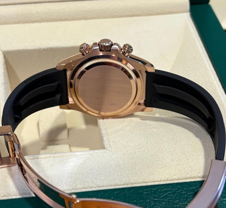 Rolex Daytona Cosmograph Daytona - Rose Gold - 126515ln - 2024