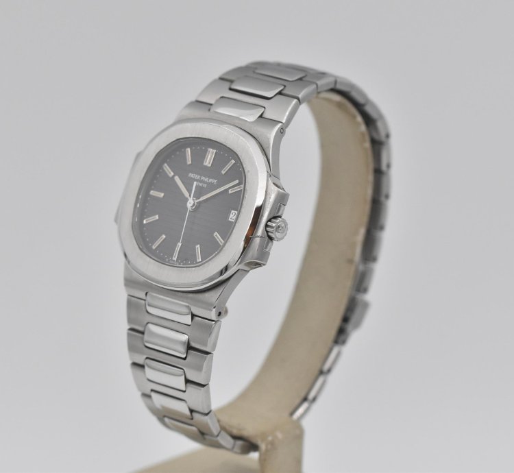 Patek Philippe Nautilus 3800 - Full Set 1995