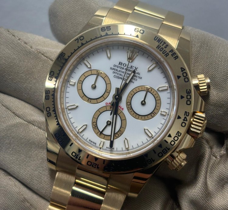 Rolex Daytona Cosmograph Daytona - Yellow Gold - White Dial - Oyster - New 2024 Box And Papers