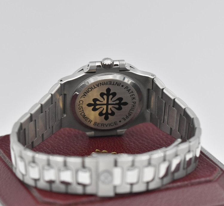 Patek Philippe Nautilus 3800 - Full Set 1995