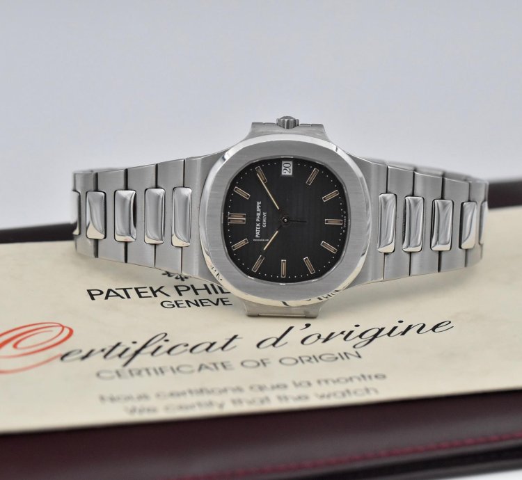 Patek Philippe Nautilus 3800 - Full Set 1995