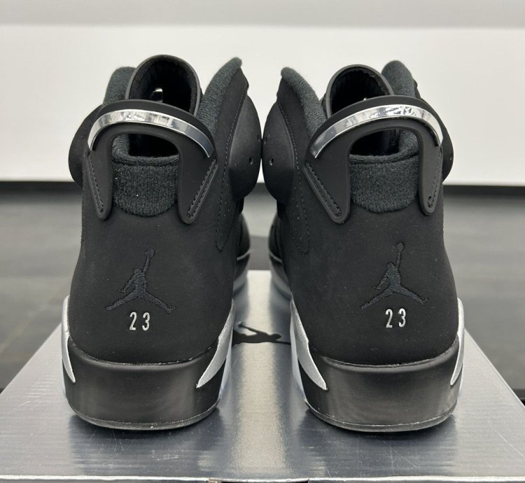 72707 Jordan 6 Retro Chrome Metallic Silver