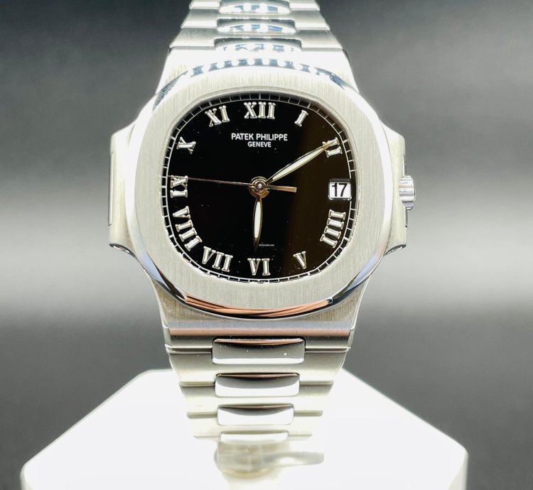 Patek Philippe Nautilus 3800 01 Steel With Original Papers Condition Like New