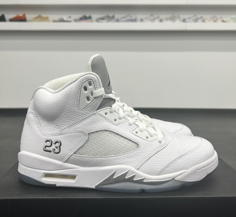 75583 Jordan 5 Retro Metallic White