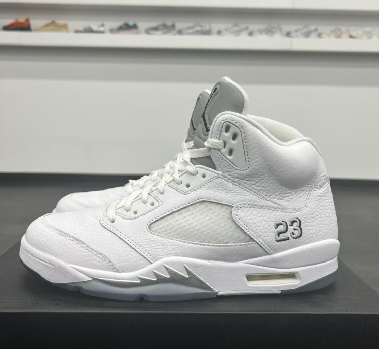 75583 Jordan 5 Retro Metallic White