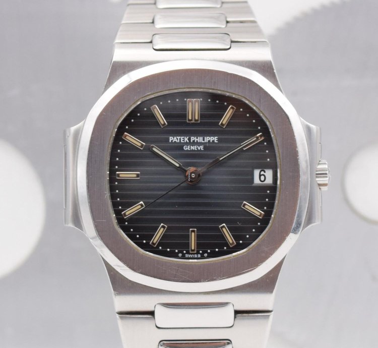 Patek Philippe Nautilus 3800 1 Extract Of Archives 1998