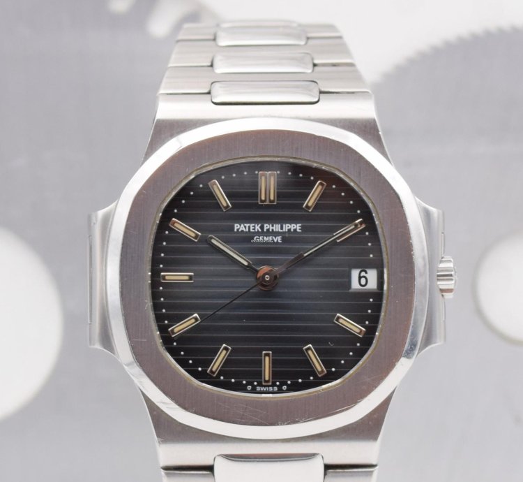Patek Philippe Nautilus 3800 1 Extract Of Archives 1998