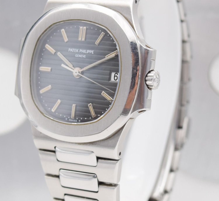 Patek Philippe Nautilus 3800 1 Extract Of Archives 1998