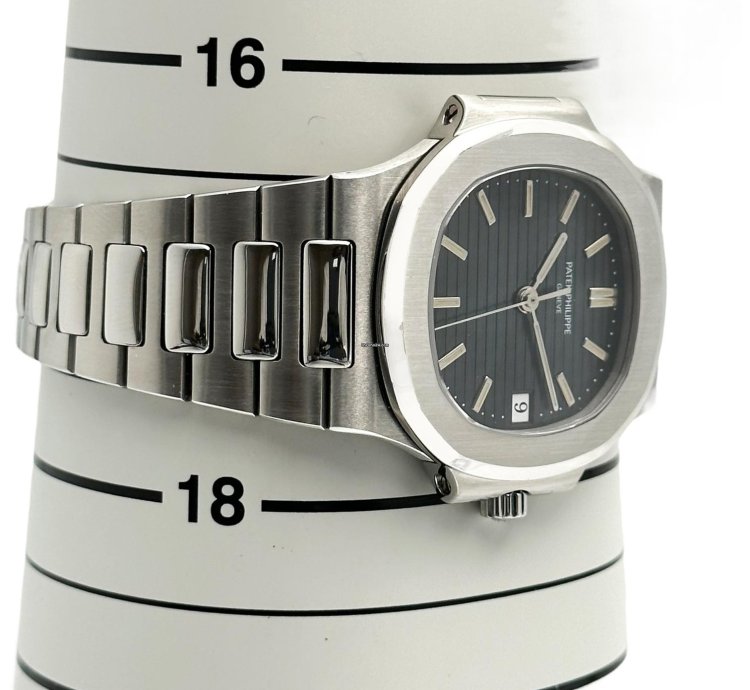 Patek Philippe Nautilus 3800 1a Full Set Serviced In 2023